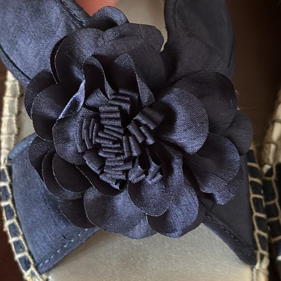 Life Stride | Bloom 3D Floral Navy Slides Size 11 - Picture 8 of 8